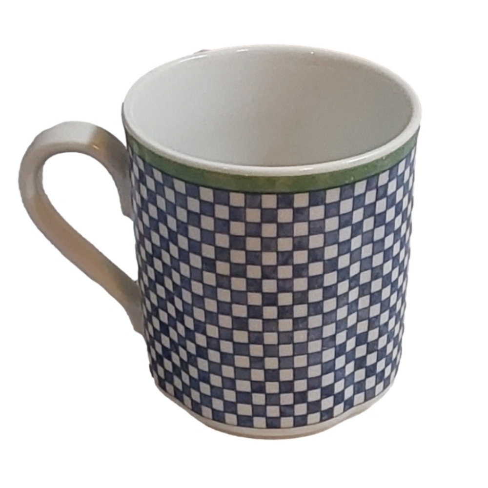 VILLEROY & BOCH 1748 PORCELAIN MADE IN GERMANY CASTELL MUG WHITE/ BLUE/‎ GREEN
